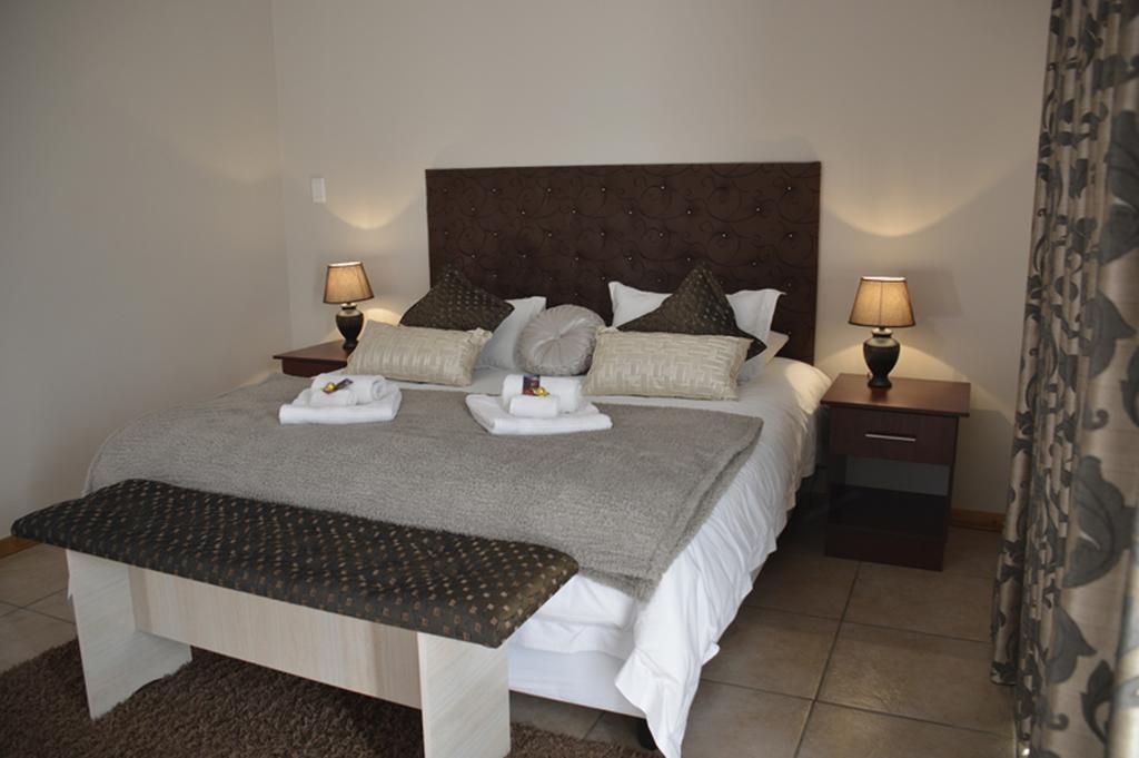 Two Bells Guest House Bloemfontein Habitación foto