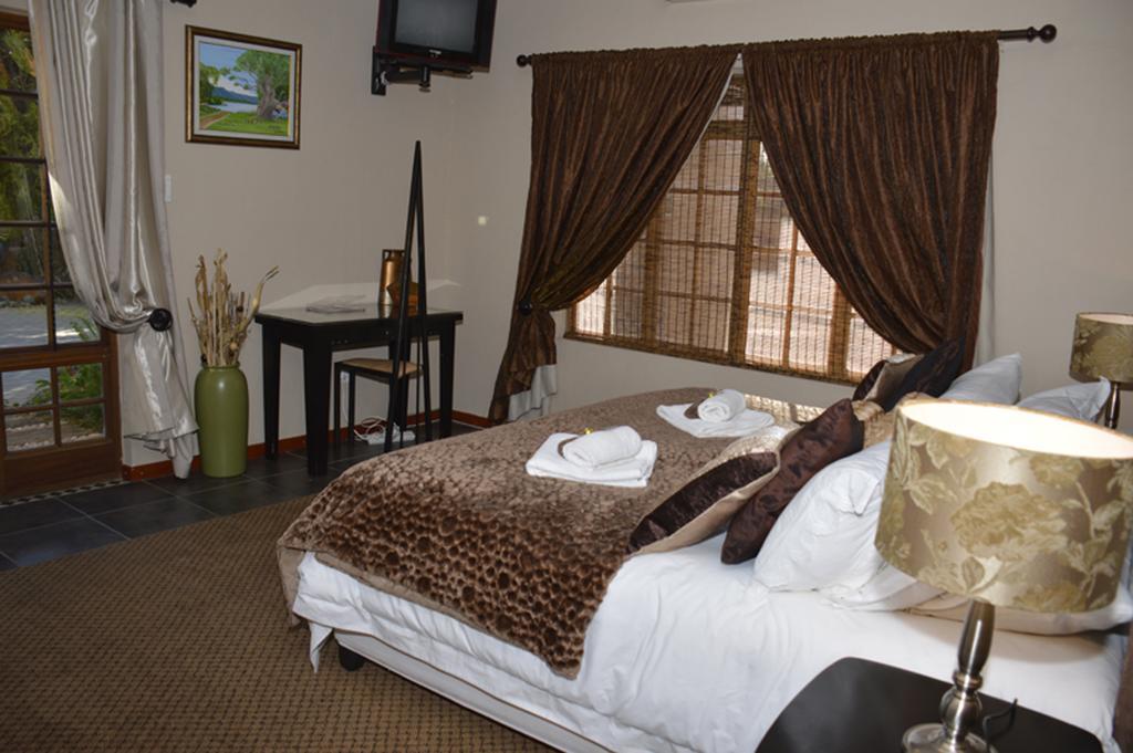 Two Bells Guest House Bloemfontein Habitación foto